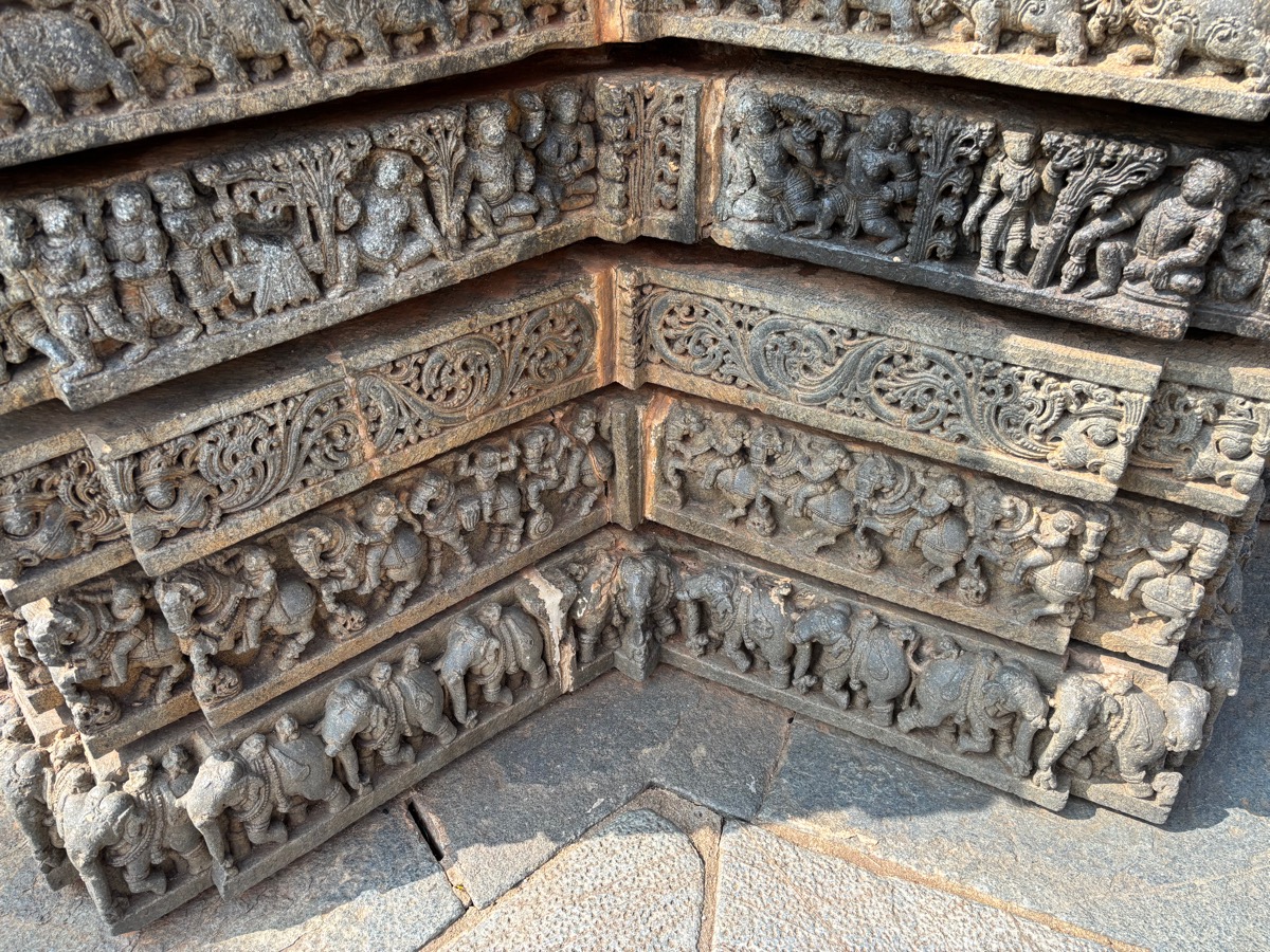 ソムナートプルのケーシャヴァ寺院（インド・カルナータカ州）