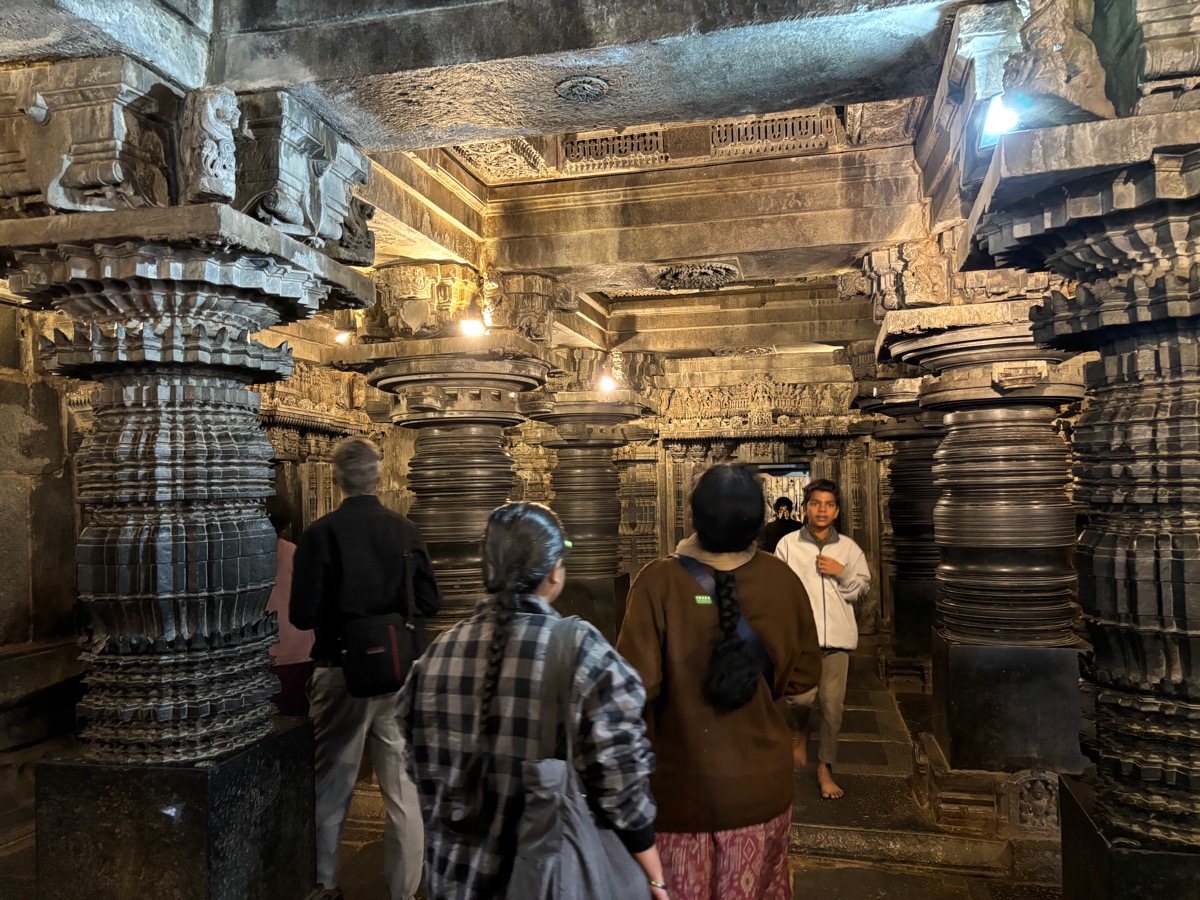 ソムナートプルのケーシャヴァ寺院（インド・カルナータカ州）