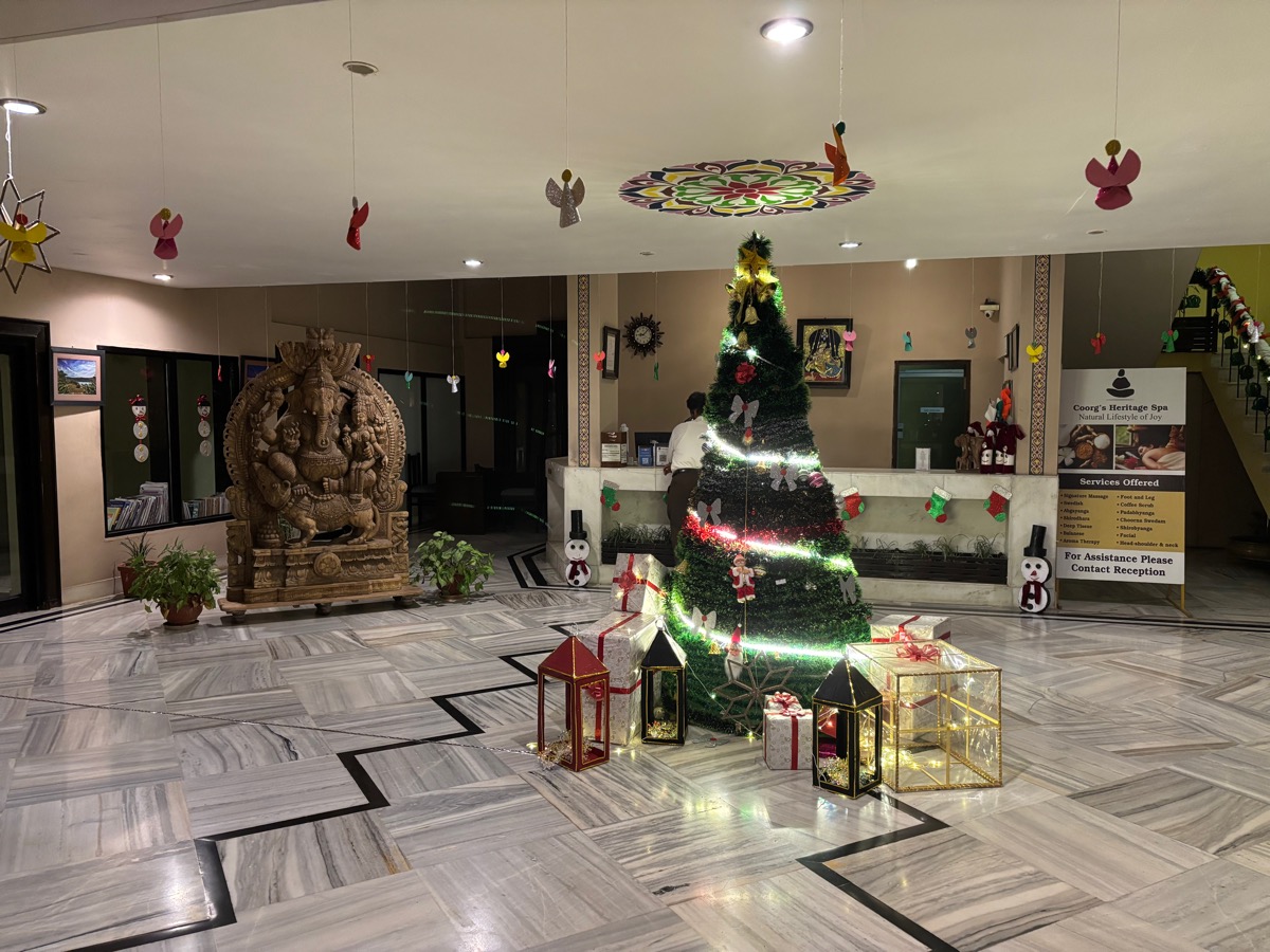 ホテル クールグ インターナショナル - メルカラ (Hotel Coorg International -Mercara)(インド・カルナータカ旅③)