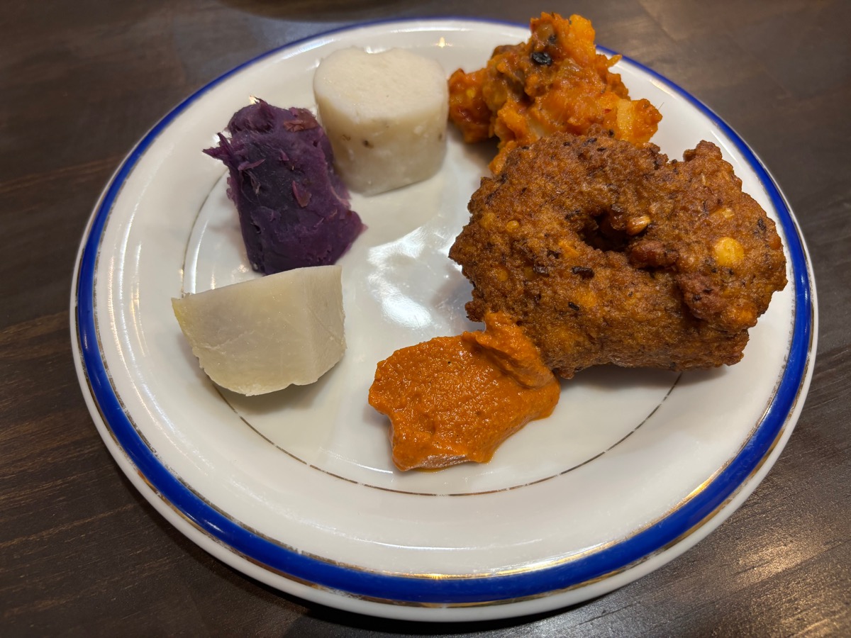 フェワ ダイニング&バー（大久保）