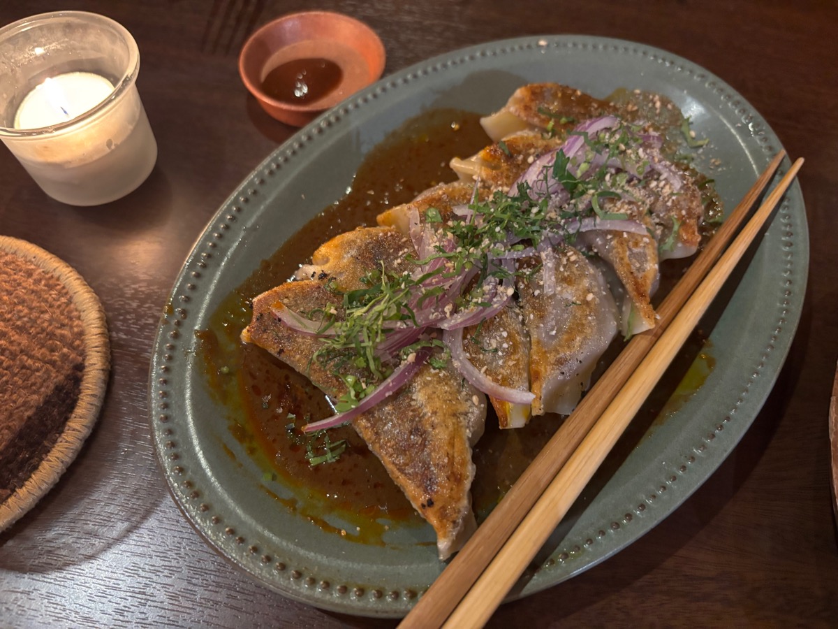 クマカンティーナ（東中野）