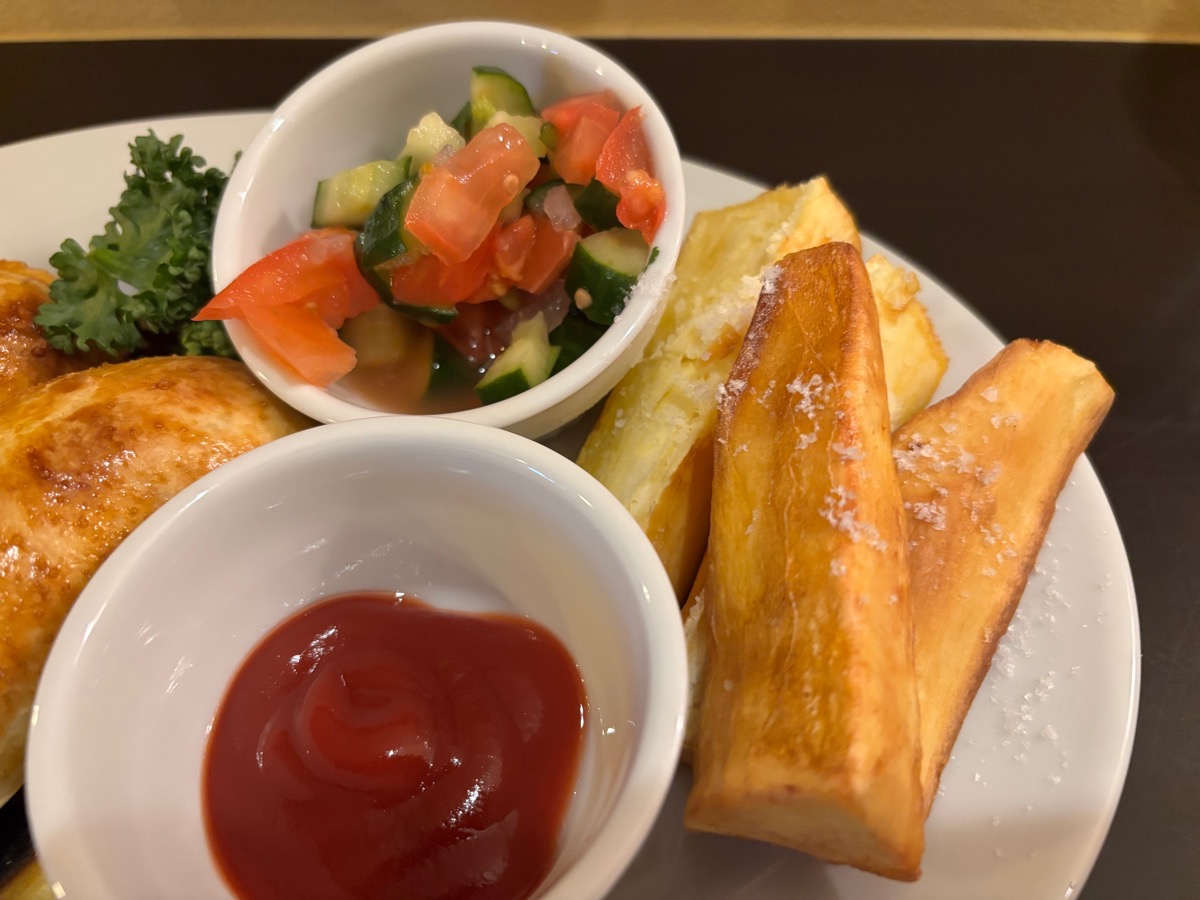 TUCAN CANTINA（トゥカン カンティーナ）｜都立大学