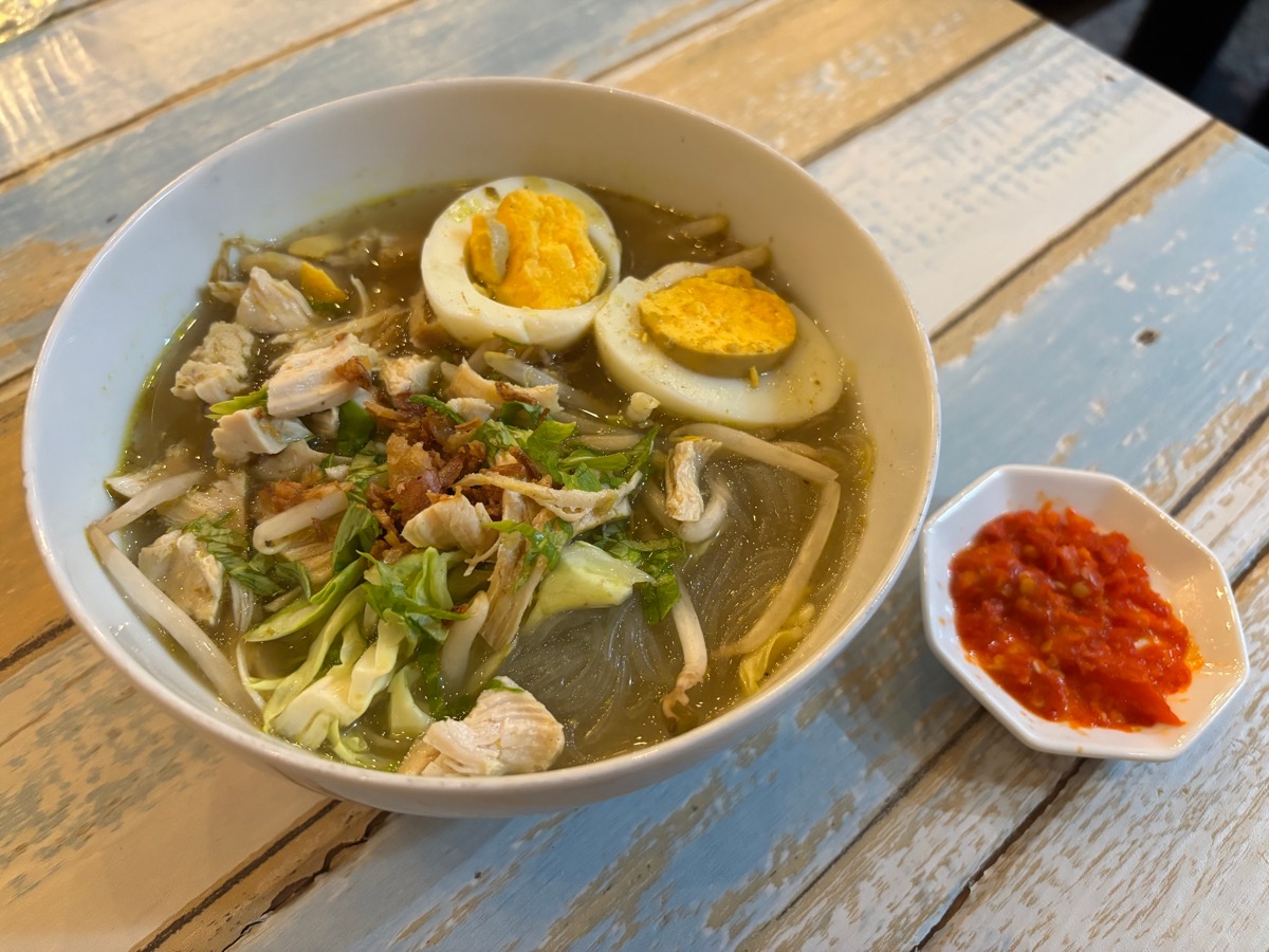 ワルンヌサデゥア(川崎)