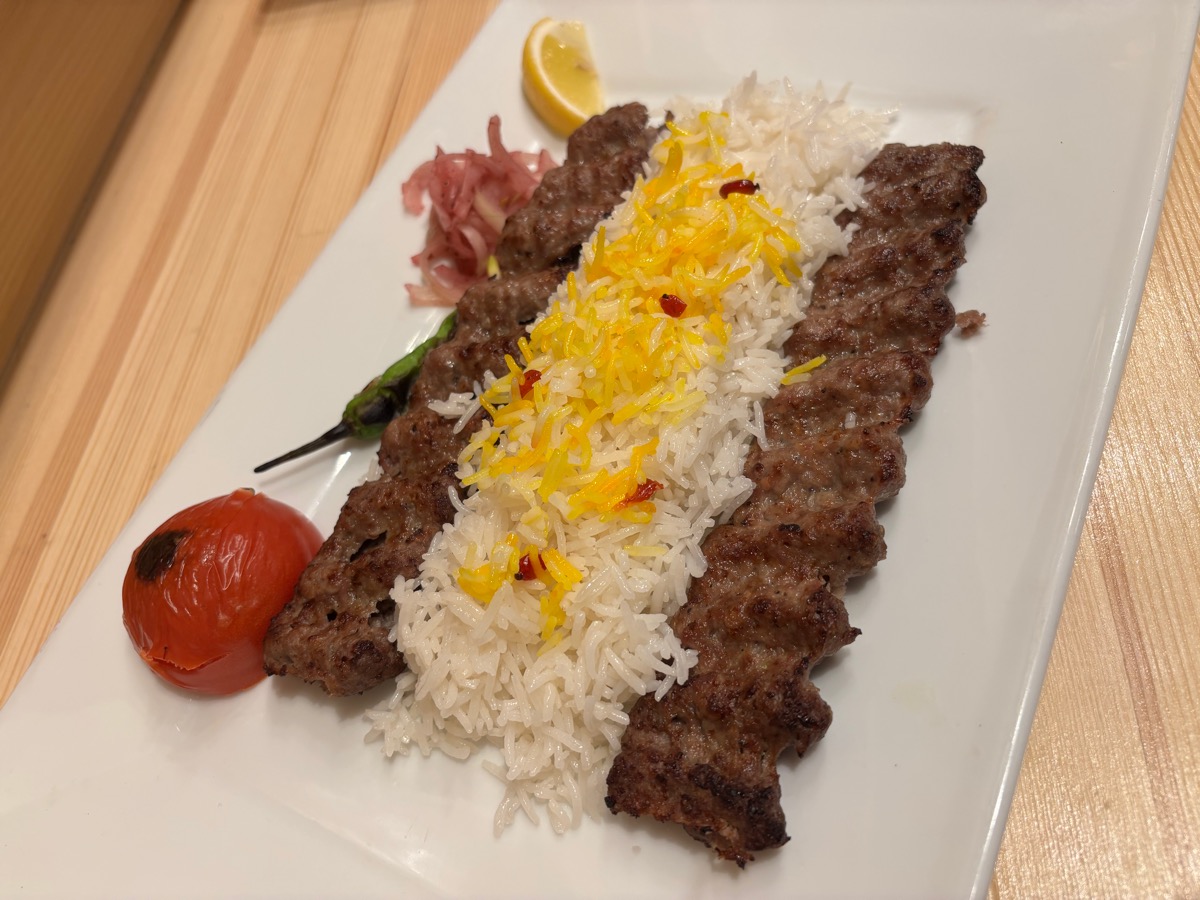 シャヒン（曙橋）