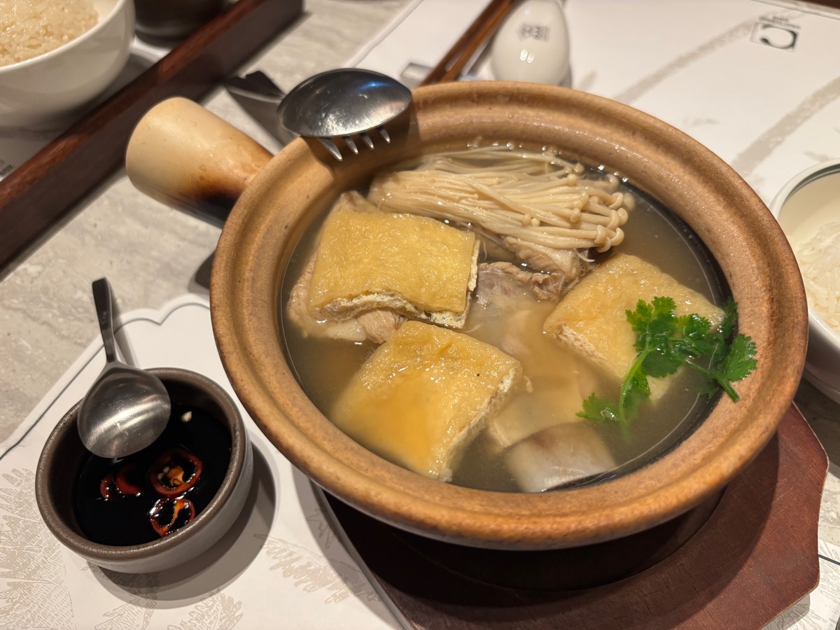 チャターボックス カフェ(二重橋前)