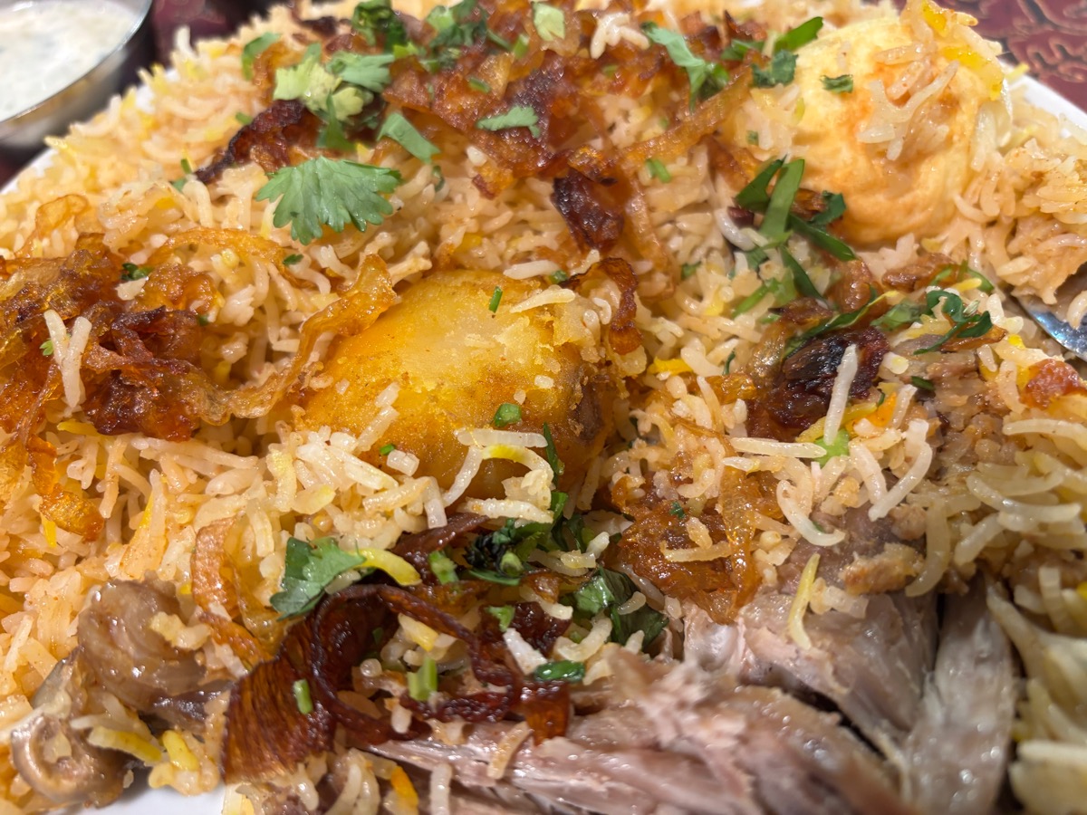 ムガル 駒込店