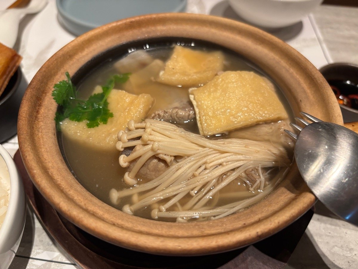 チャターボックス カフェ（二重橋前）