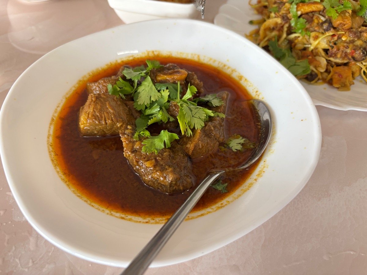 ALH MINI MART AND RESTAURANT（館林）