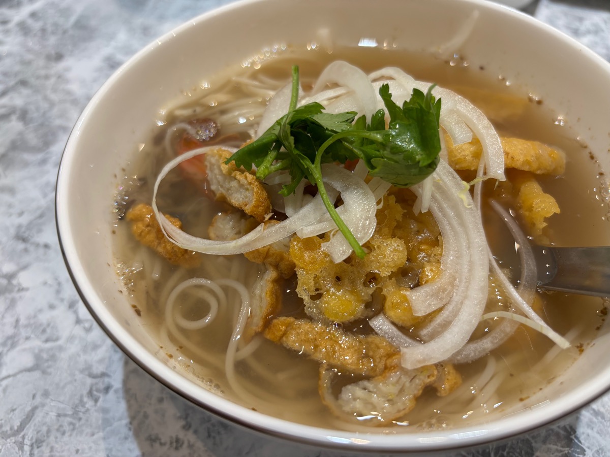 Point Rakhine Myanmar Food House (駒込)